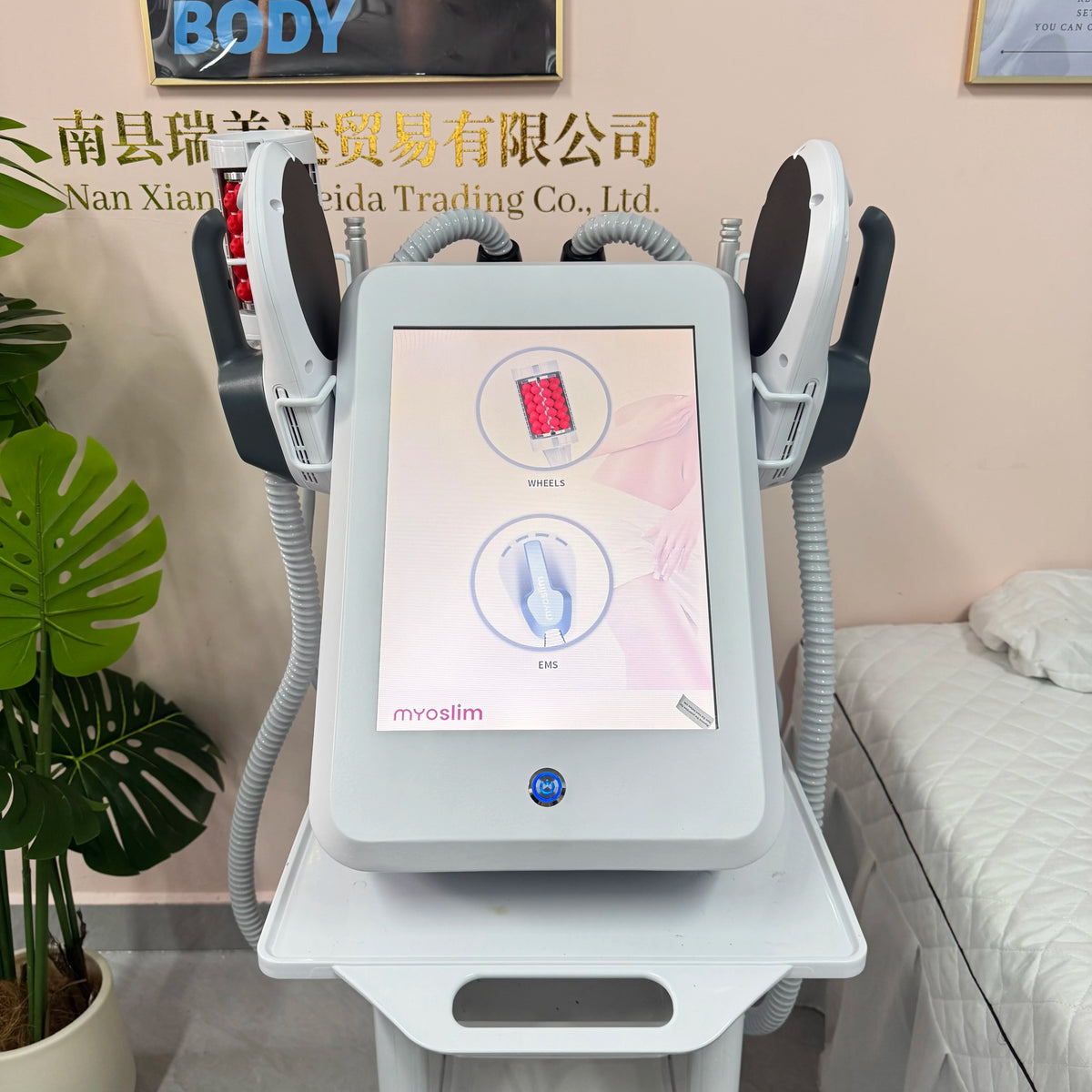 Myoslim 360 Degree Vacuum Massage Roller For Body Slimming